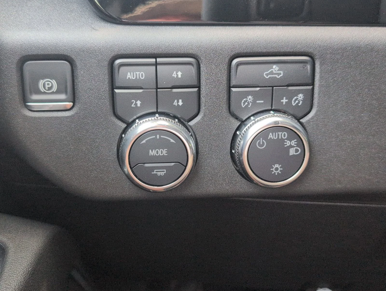 2025 GMC Sierra 1500 SLE - Photo 28