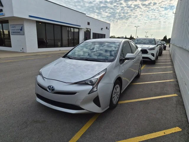 Used 2016 Silver Toyota Two image 1