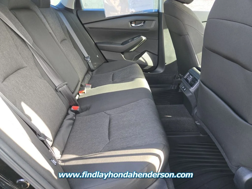 Certified Used 2025 Crystal Black Pearl Honda LX image 20
