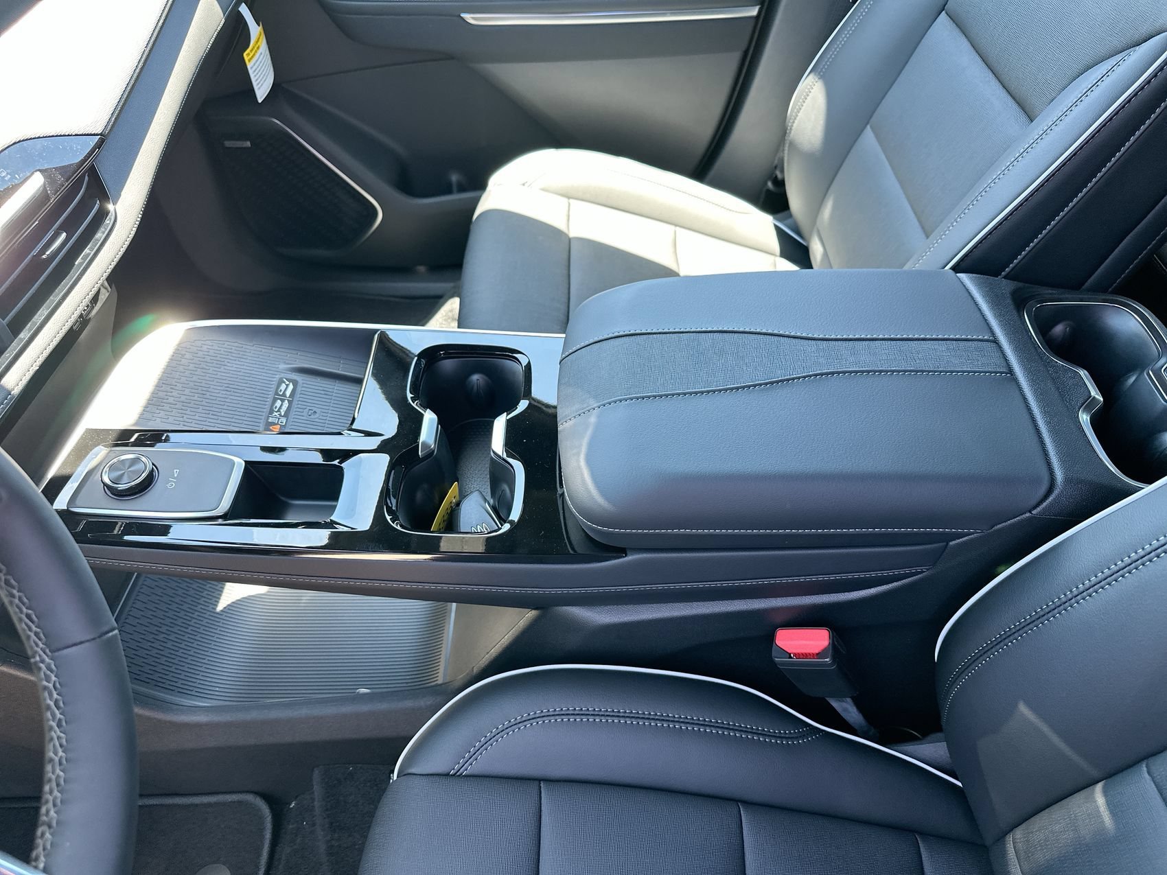 2026 Buick Enclave Preferred - Photo 21