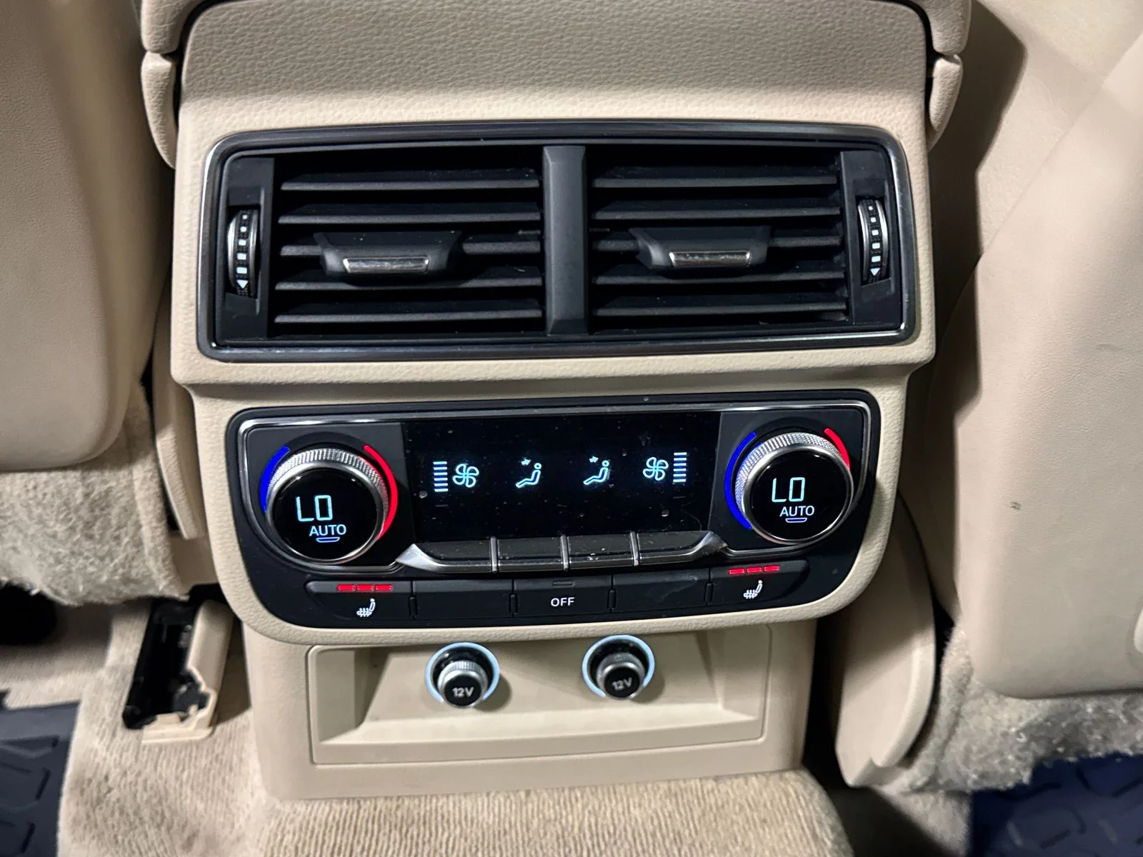 Used 2019 Glacier White Audi 55 Premium Plus quattro image 27