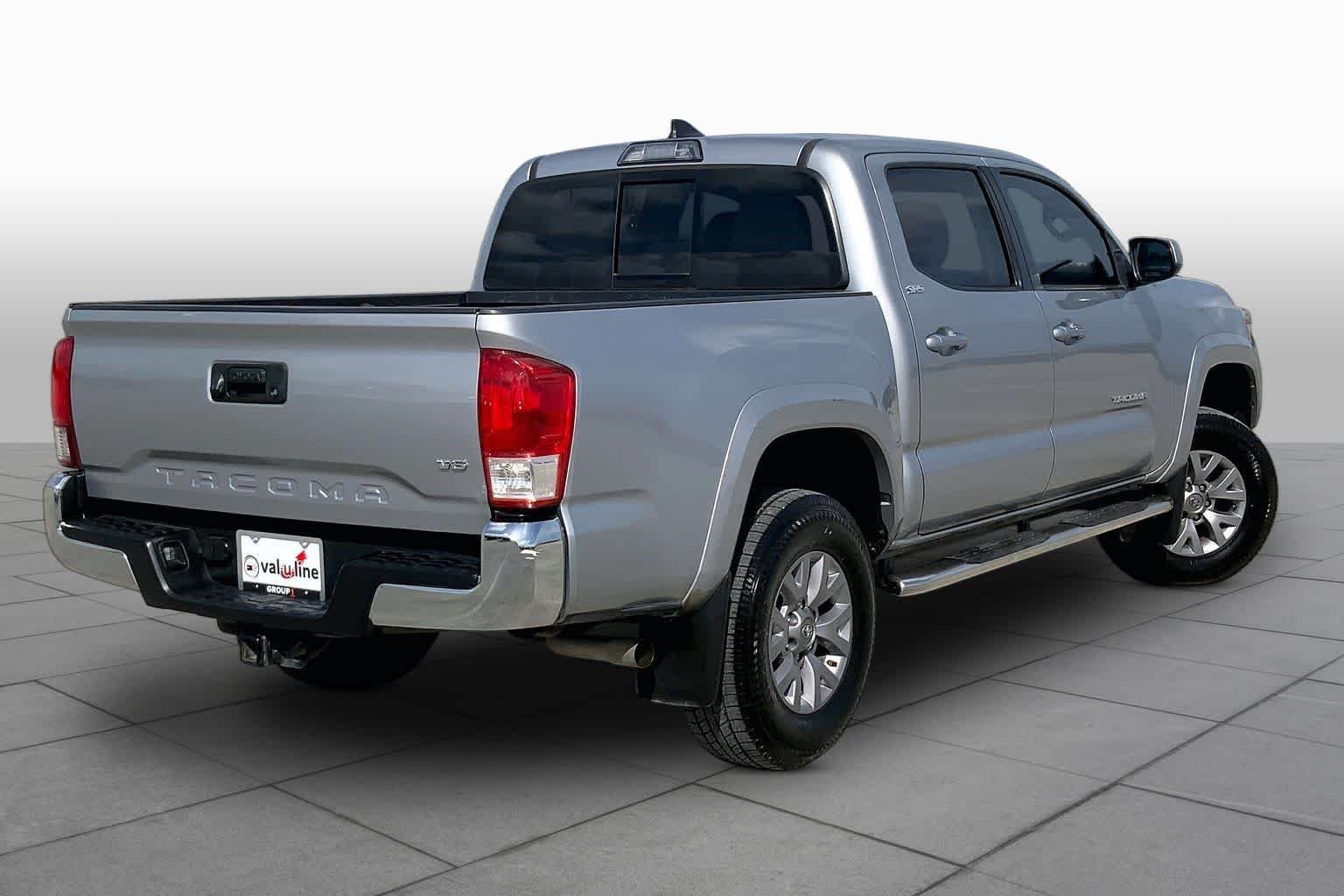 Used 2019 Silver Sky Metallic Toyota SR5 image 12