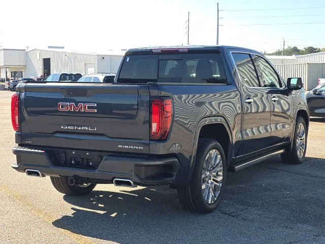Used 2022 Blue GMC Denali image 5