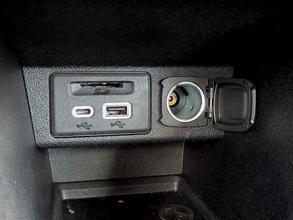 2023 Chevrolet Bolt EV LT - Photo 46