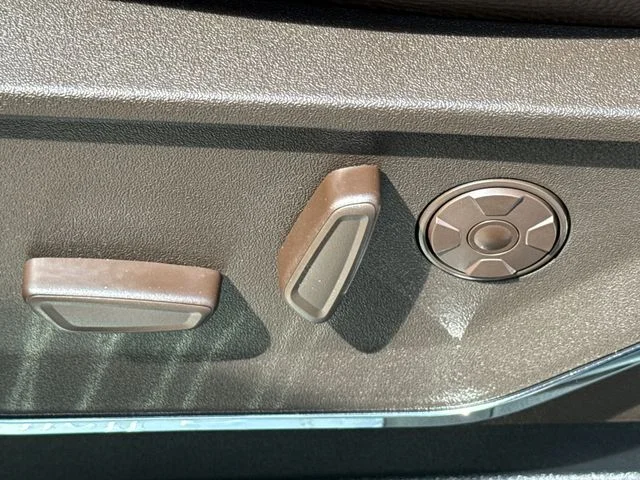 New 2026 Agate Black Metallic Ford F-250® King Ranch® image 23