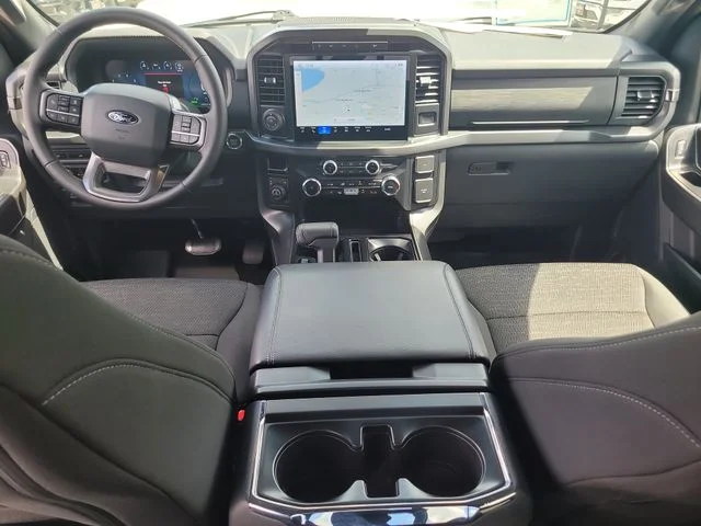 Used 2024 Black Ford XLT image 15