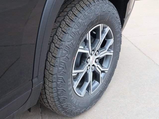 2026 GMC Acadia AT4 - Photo 39