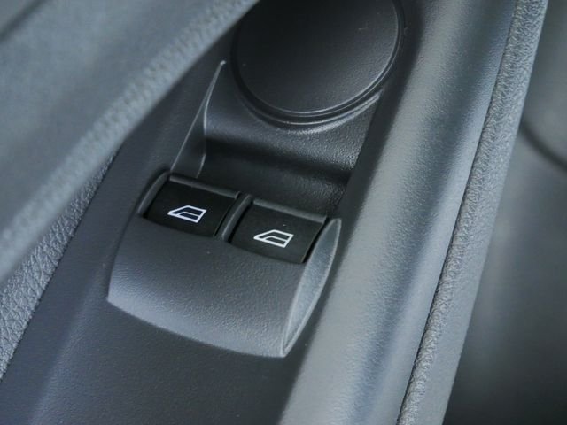 Used 2015 White Ford XL image 22
