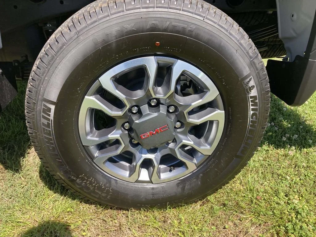 New 2026 Coastal Dune GMC SLE image 10