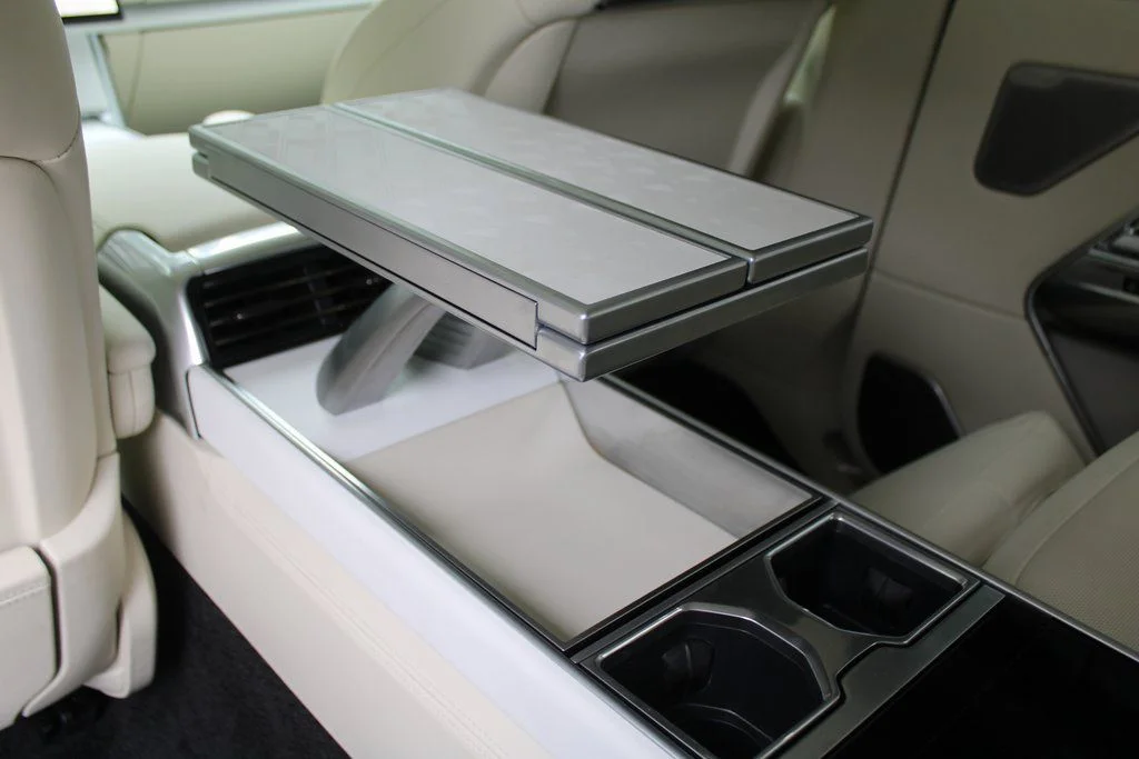 2024 Land Rover Range Rover SV - Photo 28