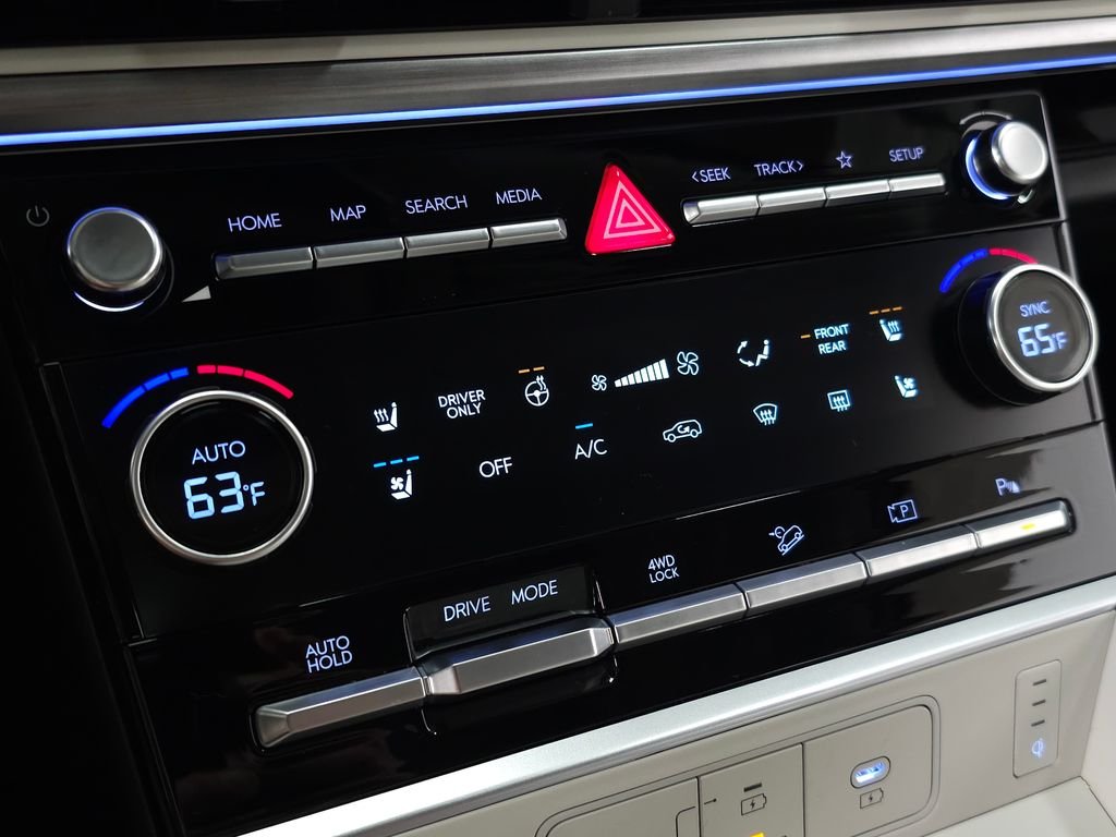 2026 Hyundai Santa Fe Limited - Photo 33