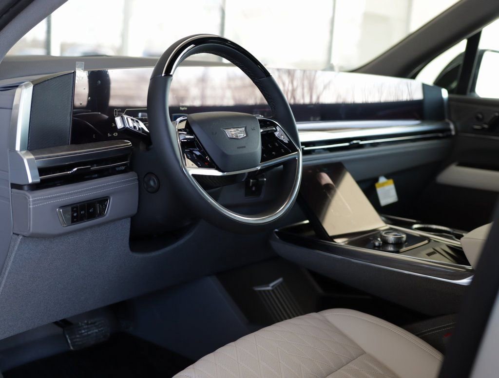 2026 Cadillac Escalade IQ Luxury - Photo 9