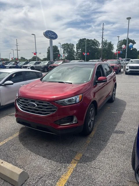 2020 Ford Edge SEL AWD's photo
