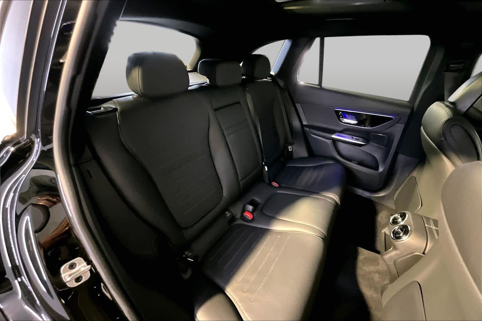 Used 2023 Black Mercedes-Benz GLC 300 image 20