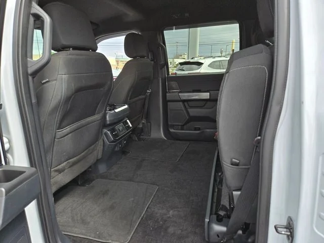 Used 2022 White Ford XLT image 16