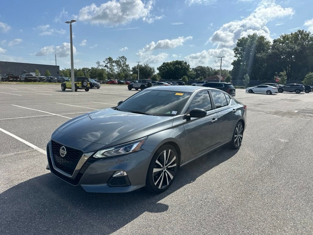 Used 2019 Gray Nissan 2.5 SR image 14