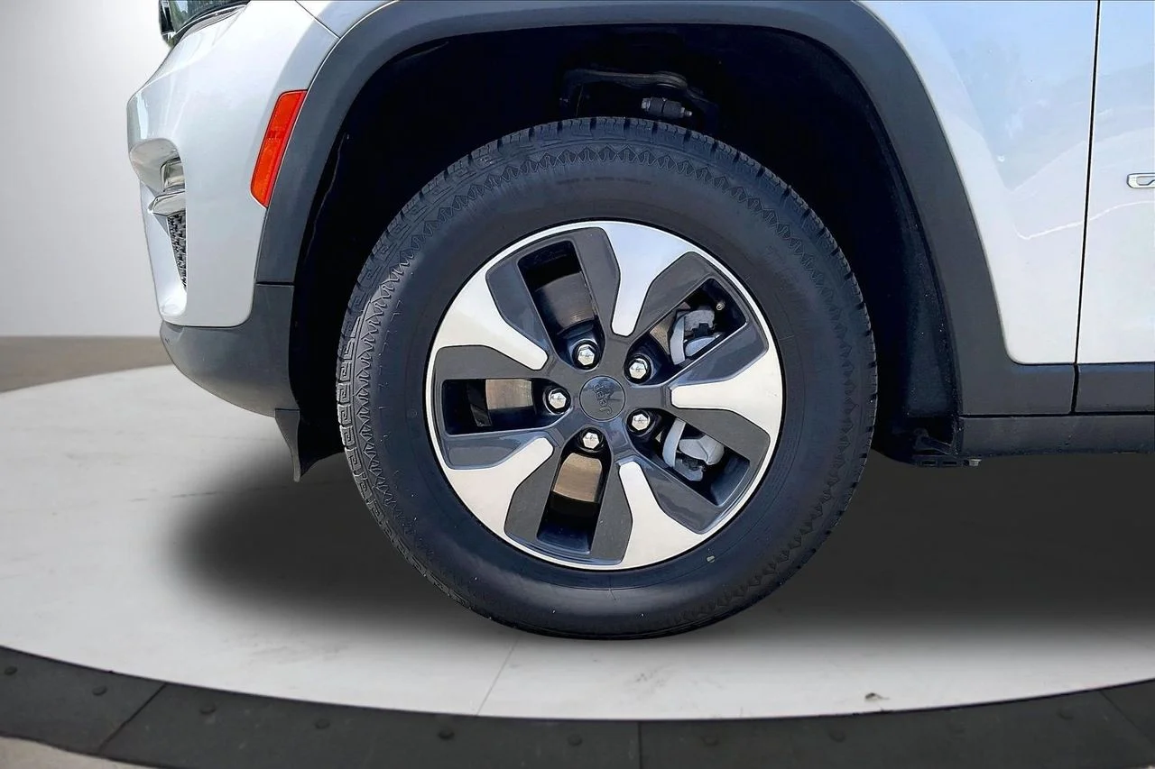 Certified Used 2024 Silver Jeep 4xe image 35