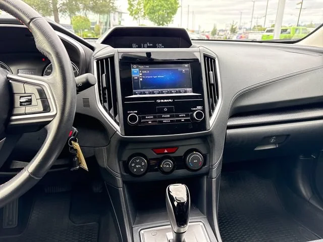 Used 2018 Venetian Red Pearl Subaru Premium image 19