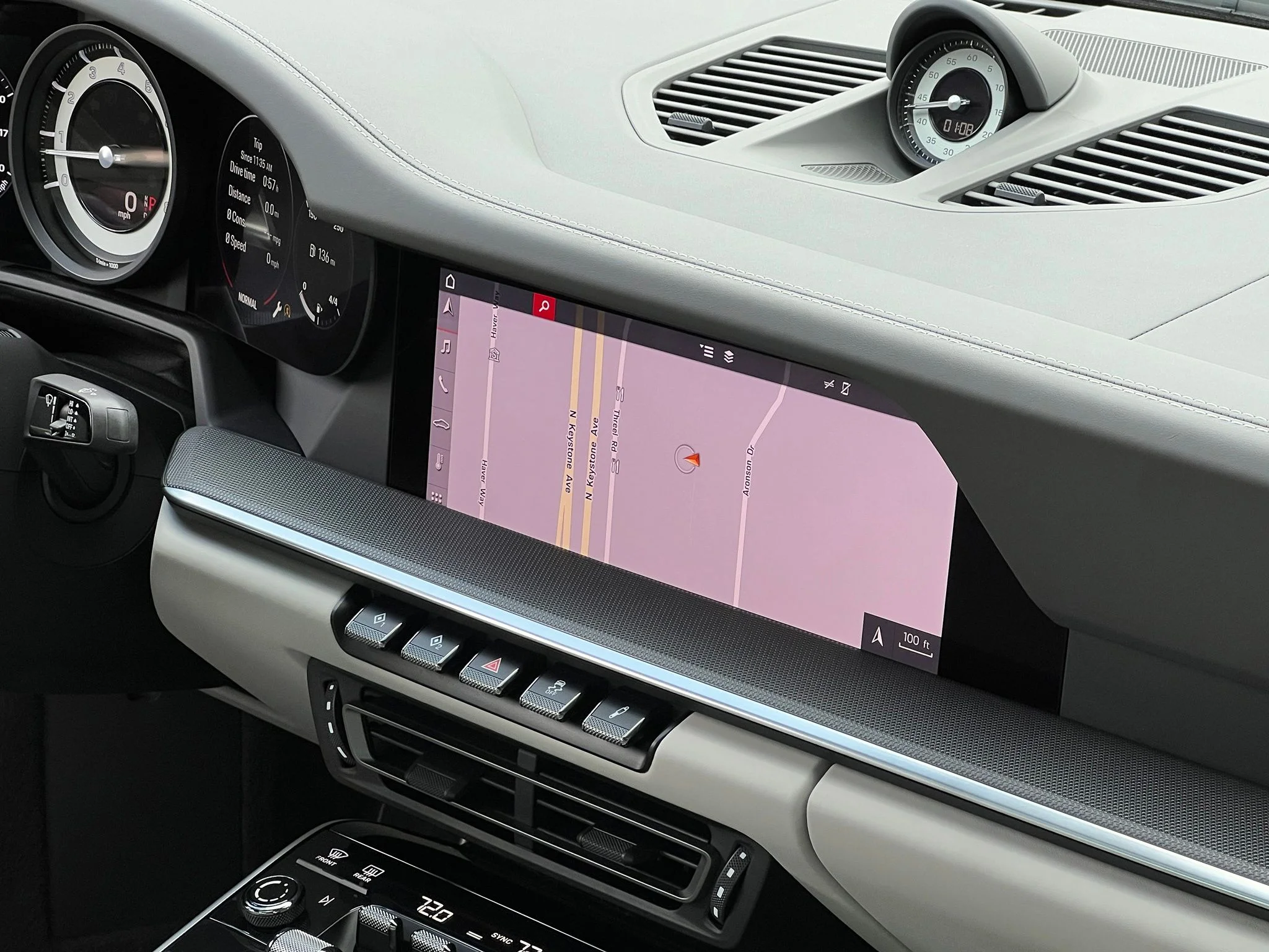 Used 2020 White Porsche Carrera 4S image 33