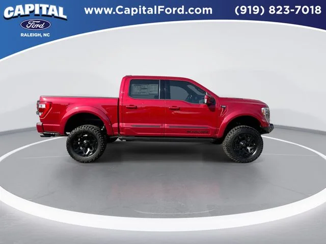 Used 2023 Red Ford Lariat image 9