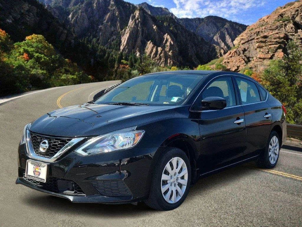 Used 2019 Super Black Nissan S image 5