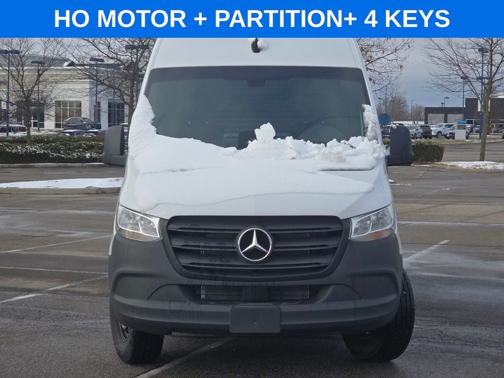 New 2025 Arctic White Mercedes-Benz Cargo 170 WB image 8