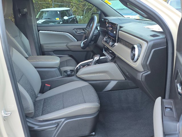 2024 Chevrolet Colorado ZR2 - Photo 23