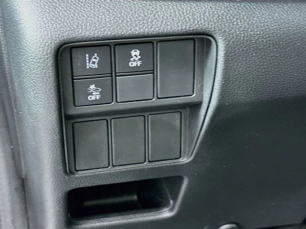 Used 2017 Silver Honda EX image 11