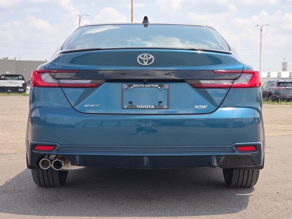 New 2026 Ocean Gem with Midnight Black Metallic roof Toyota XSE image 24