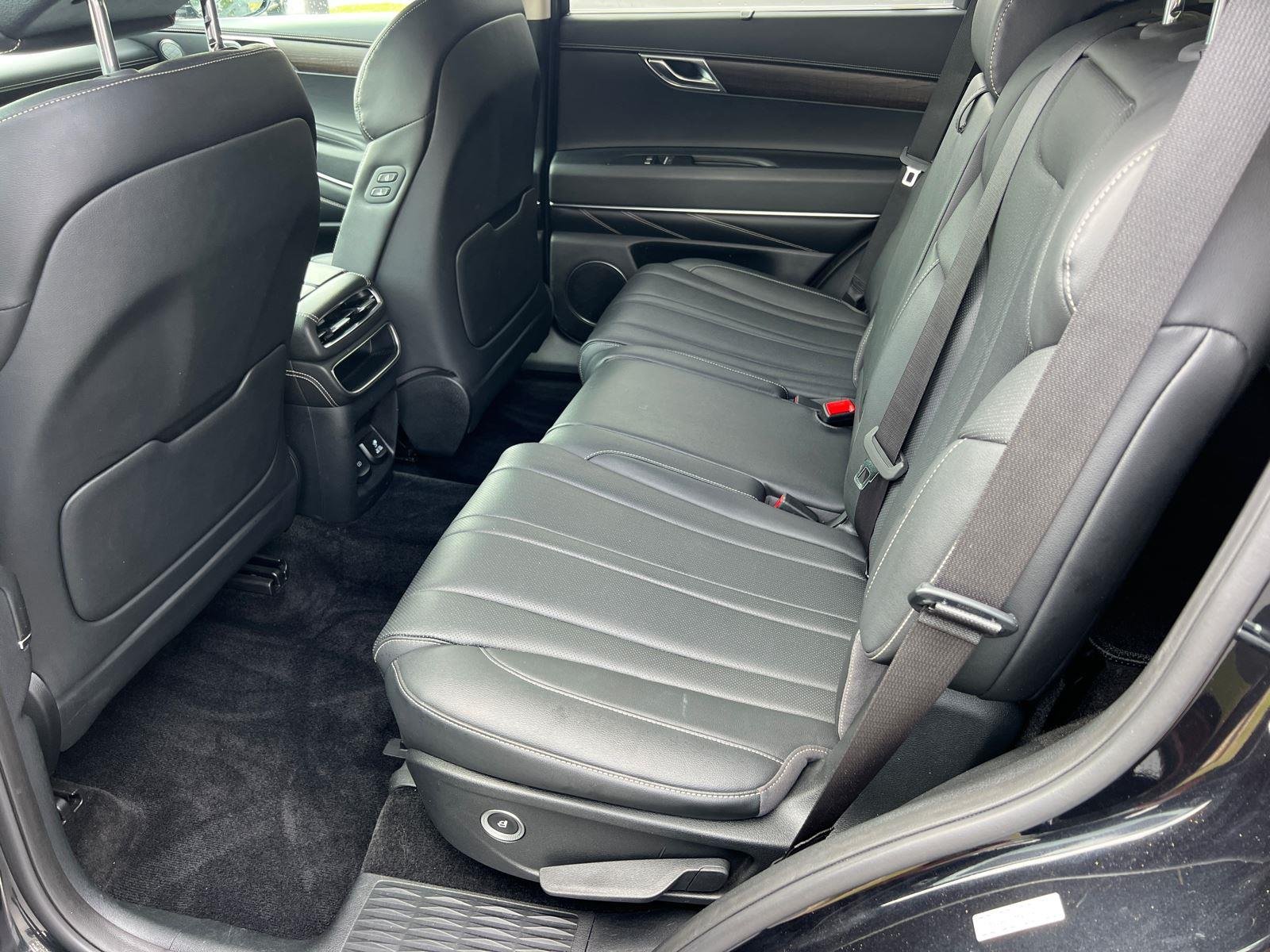 2024 GENESIS GV80 Standard - Photo 21