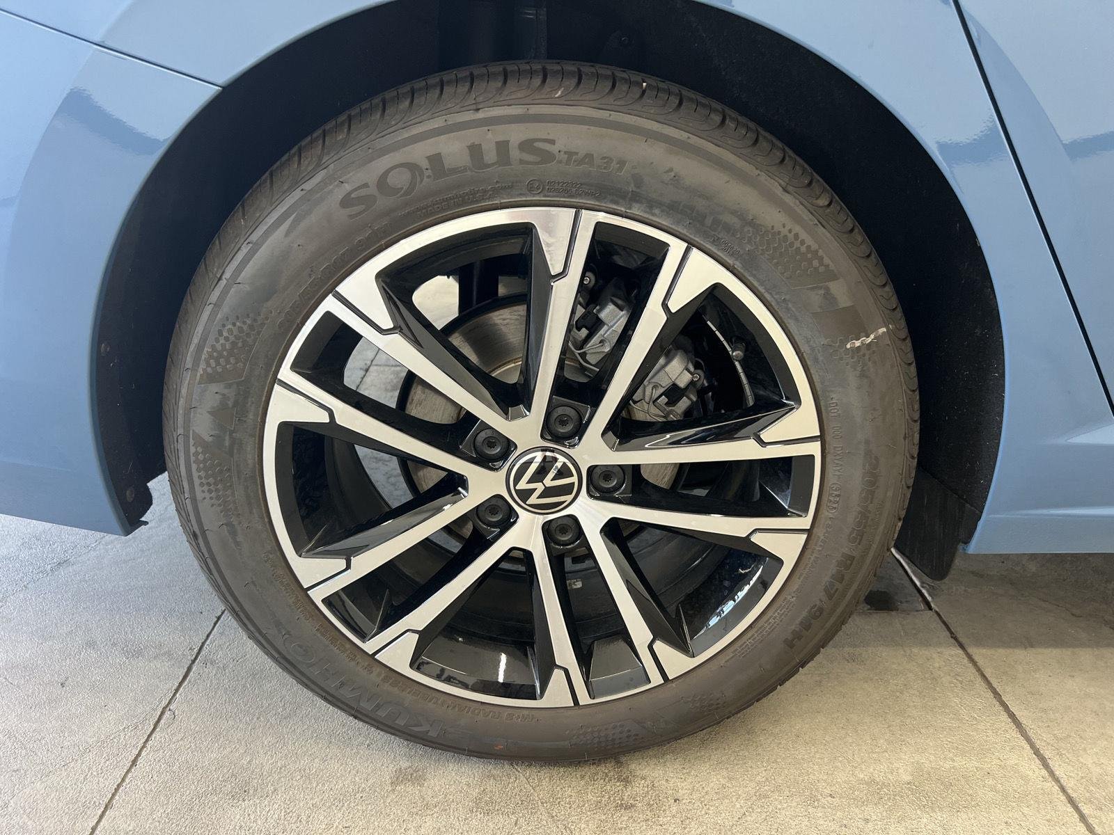2026 Volkswagen Jetta Sport - Photo 13