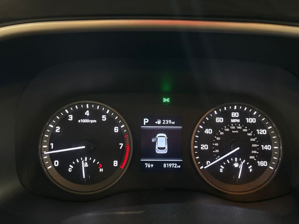 Used 2020 Silver Hyundai Value image 15