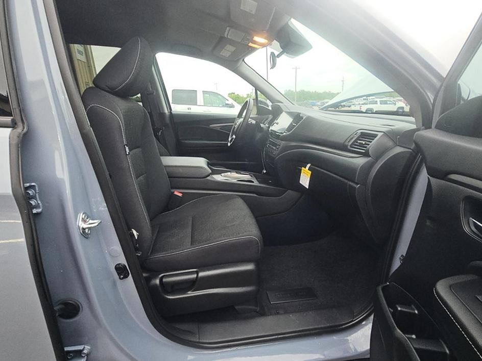 Used 2024 Gray Honda Sport image 14