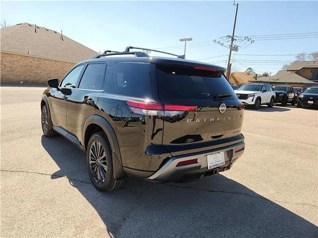New 2026 KH3 Super Blac Nissan SL 4x4 image 2