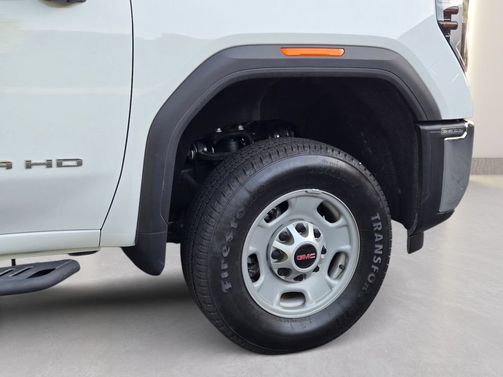 Used 2025 Summit White GMC Pro image 5