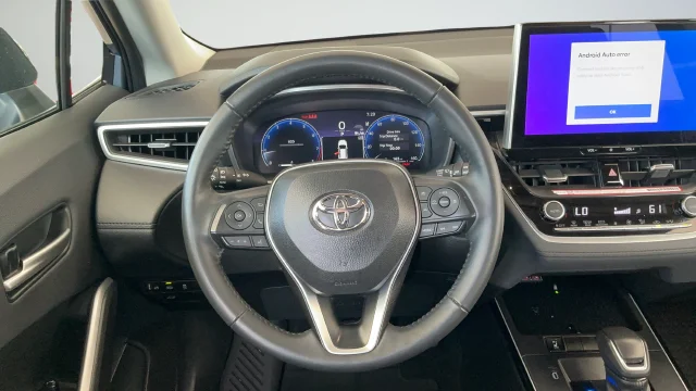 Used 2026  Toyota XLE image 10