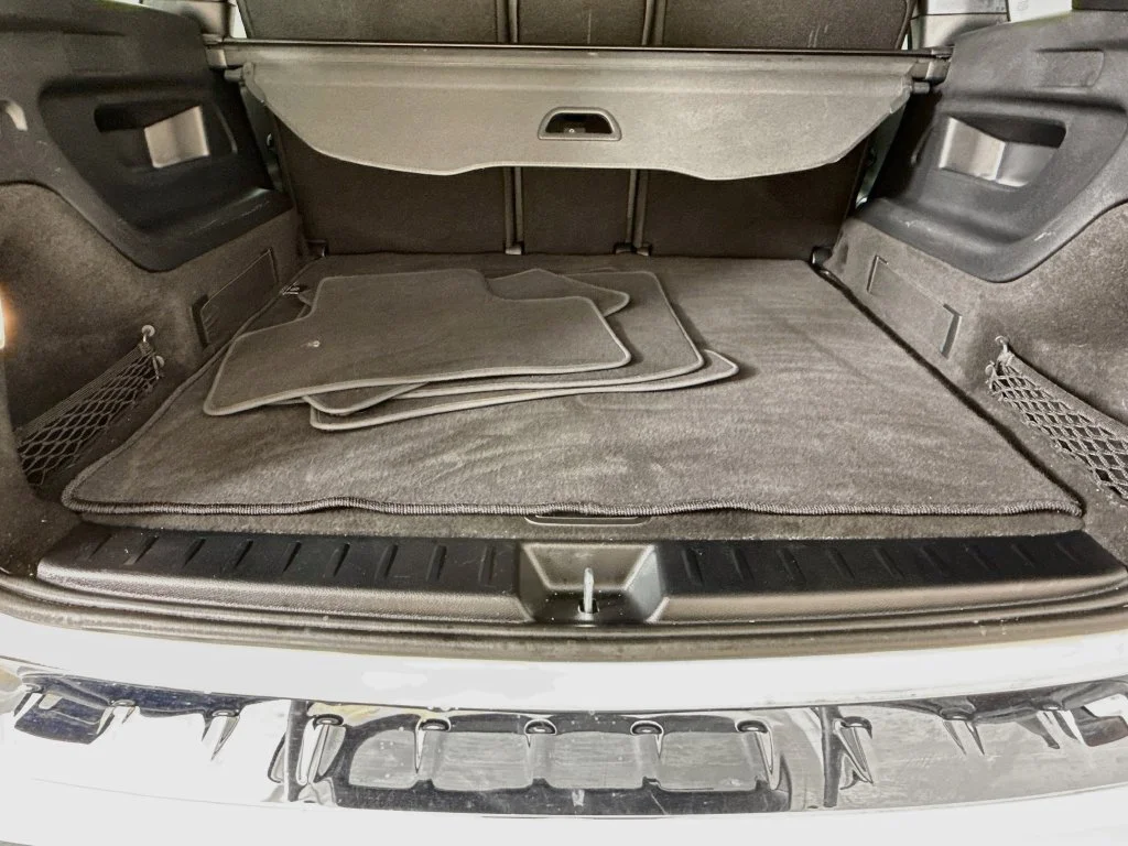 Used 2023 White Mercedes-Benz 300 image 26