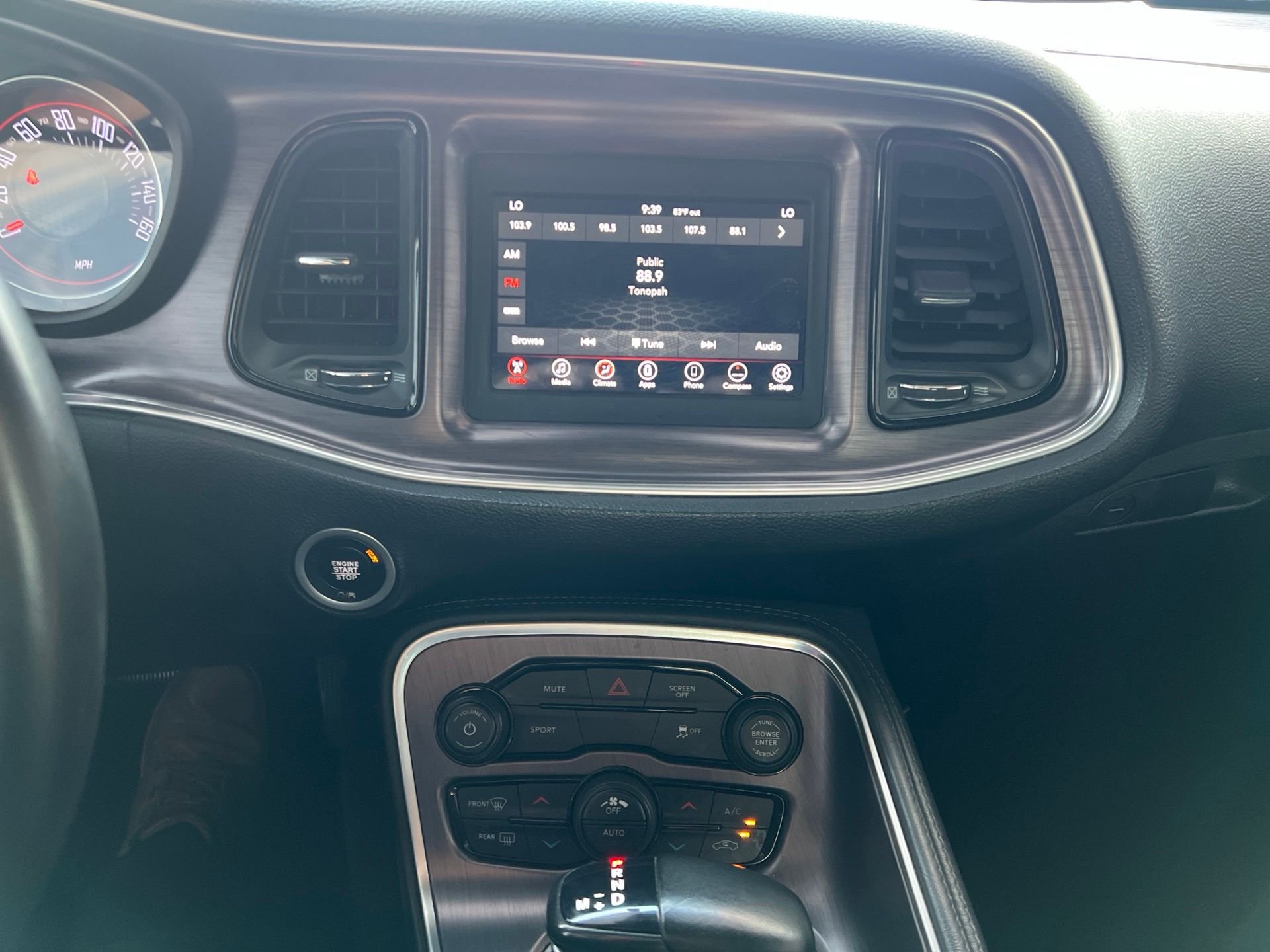 Used 2018 Black Dodge SXT image 24