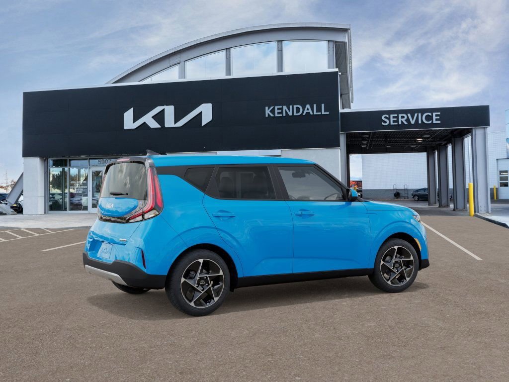 2025 Kia Soul EX photo 2