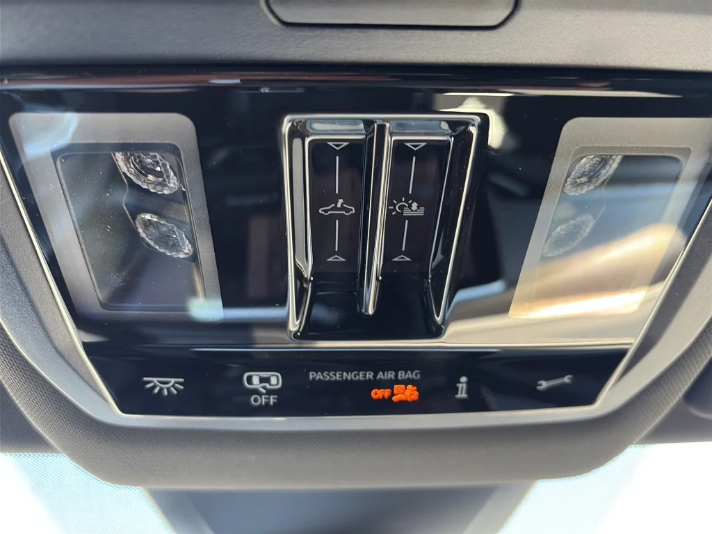 2026 Volkswagen Atlas Cross Sport SEL R-LINE - Photo 28