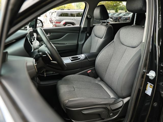Used 2023 Twilight Black Hyundai SE image 19