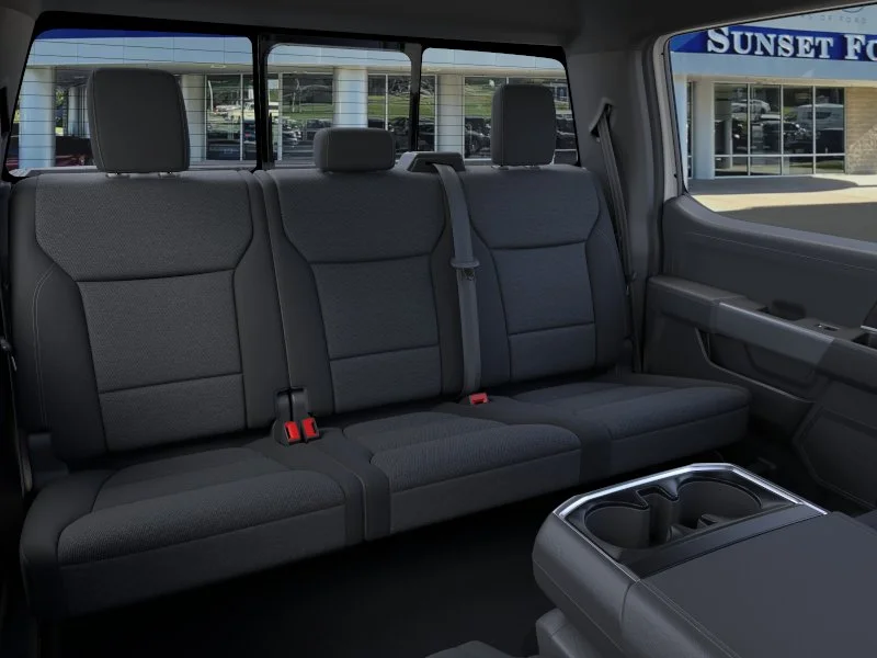 New 2026 Oxford White Ford XLT image 11