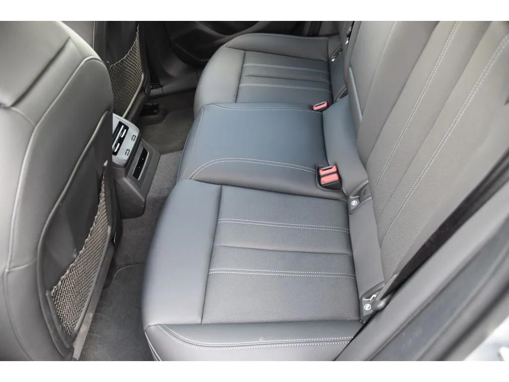 Used 2025 Florett Silver Metallic Audi Premium Plus image 15