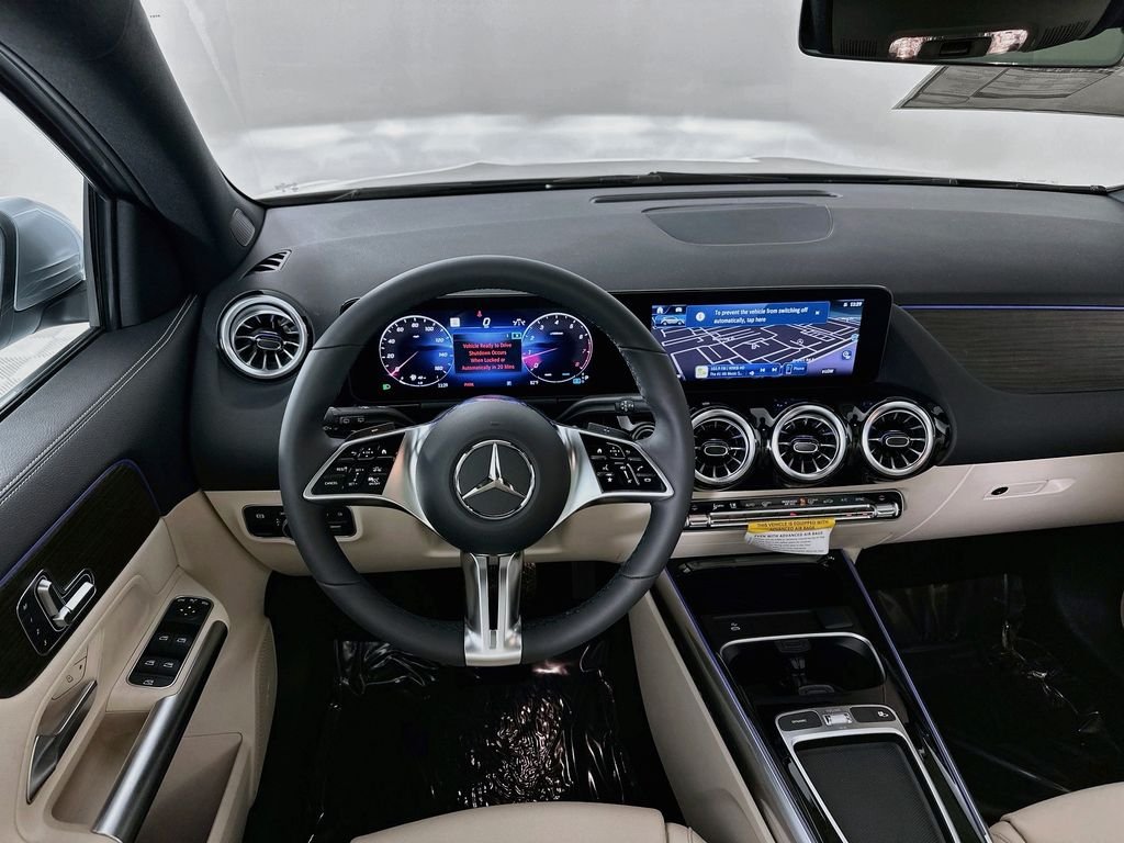 Used 2026 Silver Mercedes-Benz GLA 250 image 22