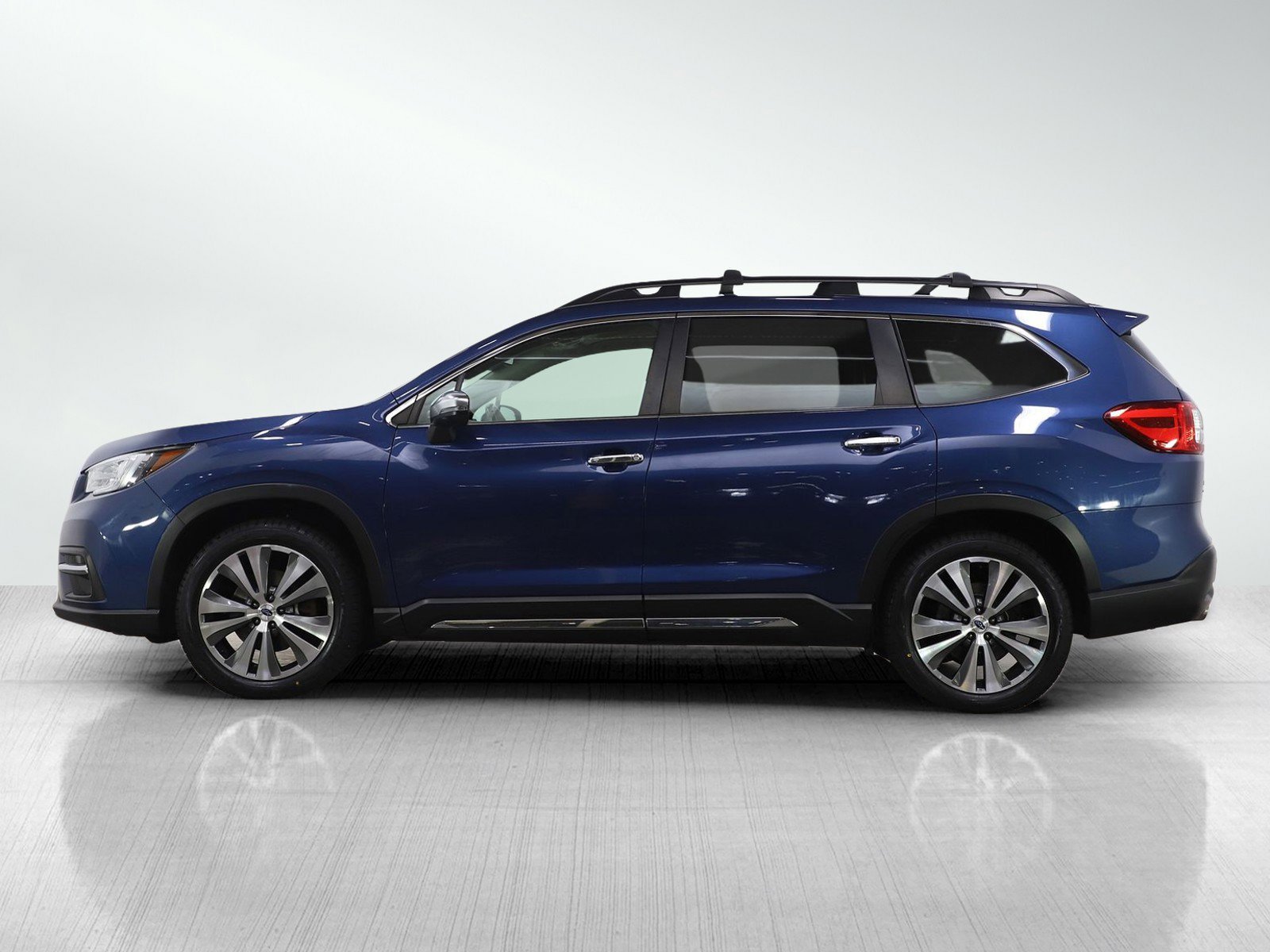 Used 2019 Subaru Ascent Touring with VIN 4S4WMARD2K3430393 for sale in Burnsville, Minnesota