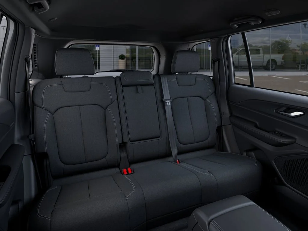 New 2026 Baltic Gray Metallic Clearcoat Jeep Laredo image 15