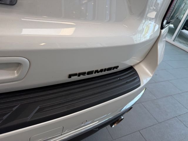 Used 2022 Beige Chevrolet Premier image 23