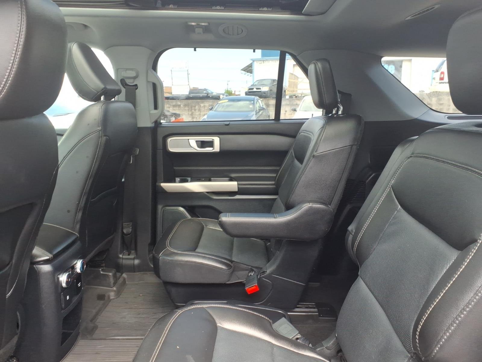 Used 2021 Gray Metallic Ford Limited image 10