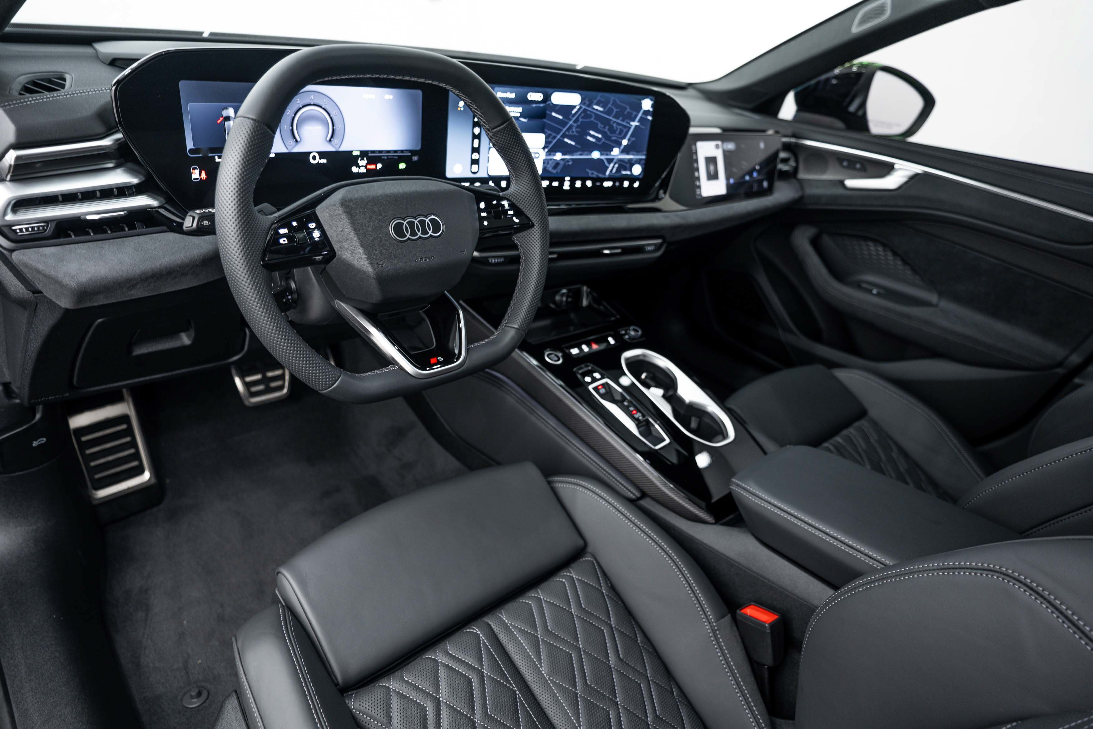 Used 2026 Daytona Gray Pearl Effect Audi Prestige image 9