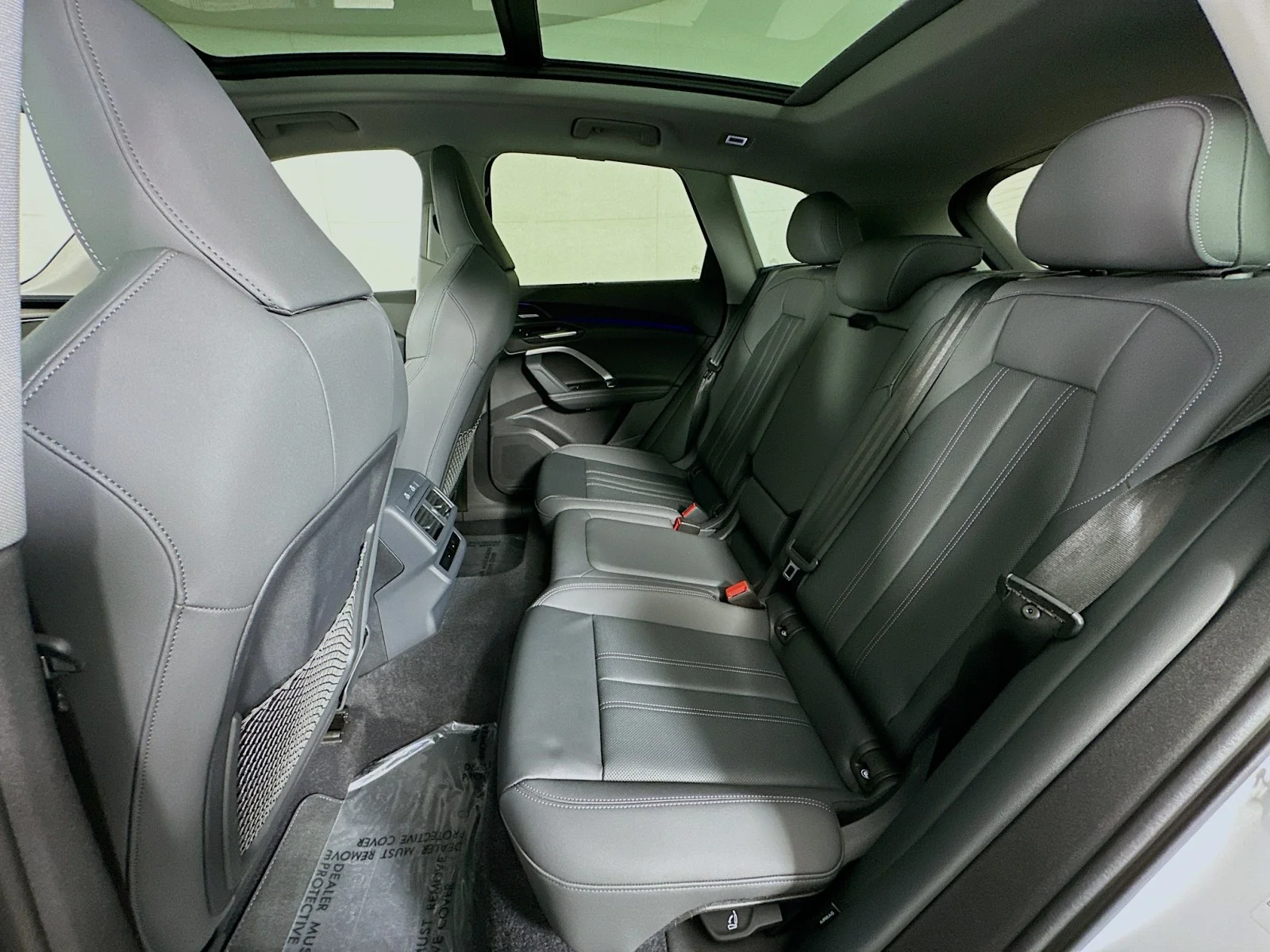 Used 2025 Glacier White Metallic Audi Premium Plus image 9